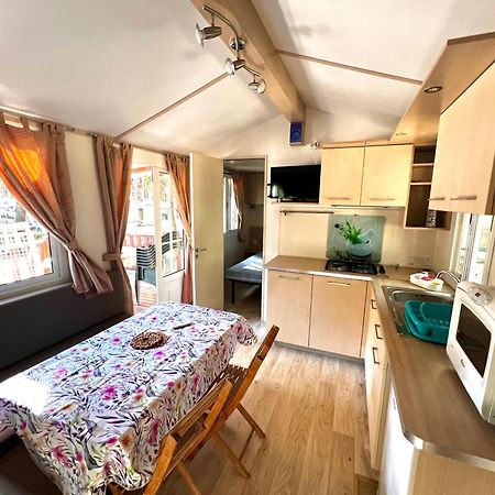 Buona Mobile Homes On Camping Mare E Pineta Лидо ди Спина Екстериор снимка