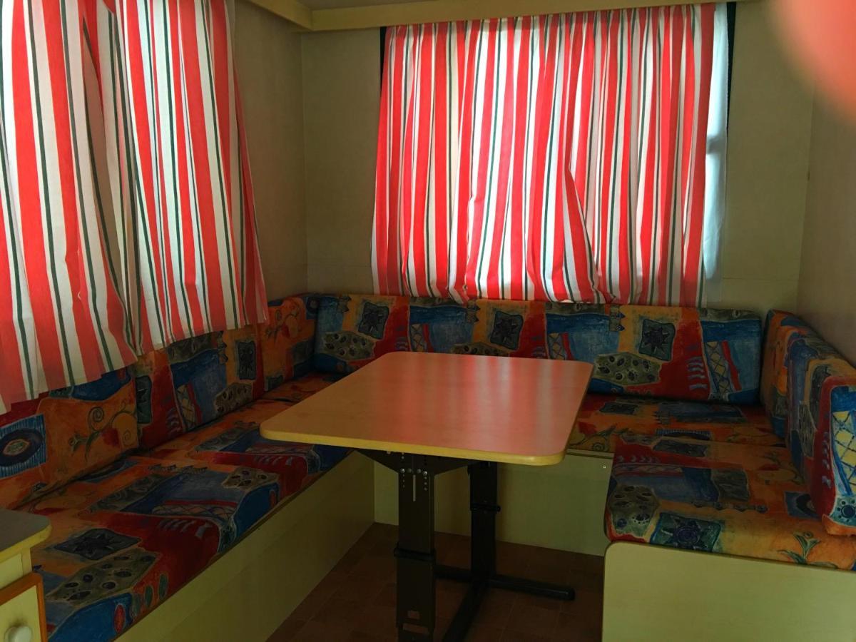 Buona Mobile Homes On Camping Mare E Pineta Лидо ди Спина Екстериор снимка