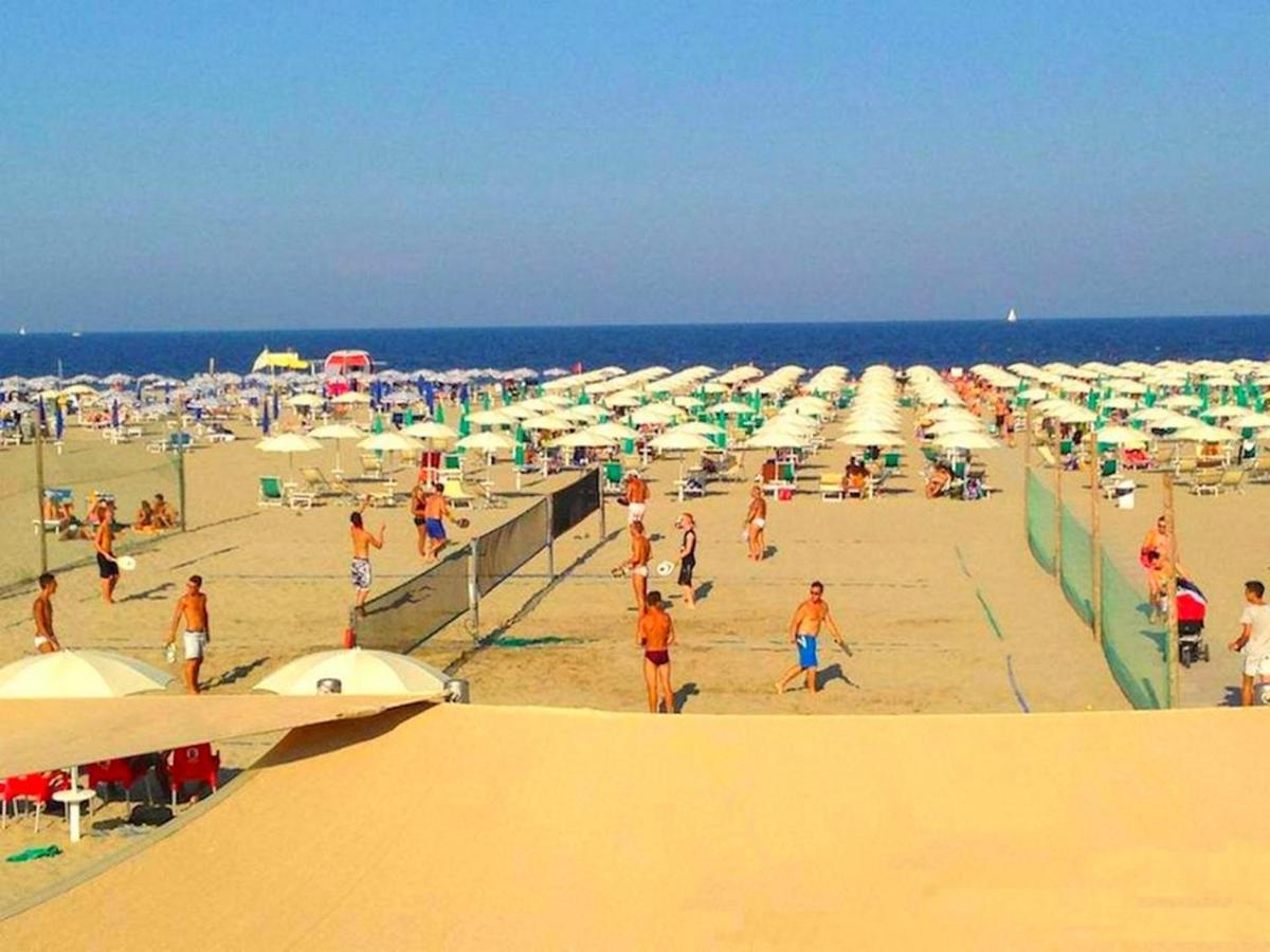 Buona Mobile Homes On Camping Mare E Pineta Лидо ди Спина Екстериор снимка