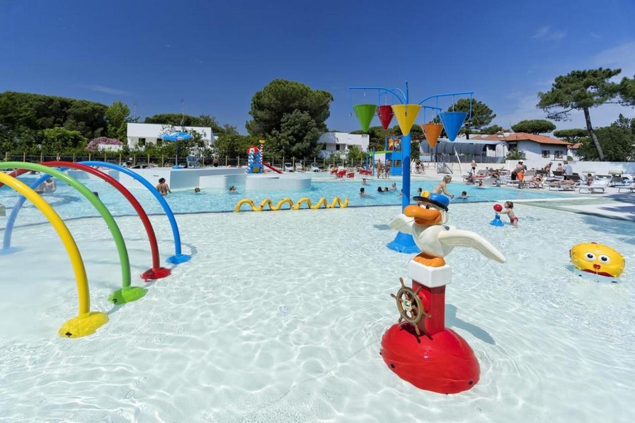 Buona Mobile Homes On Camping Mare E Pineta Лидо ди Спина Екстериор снимка