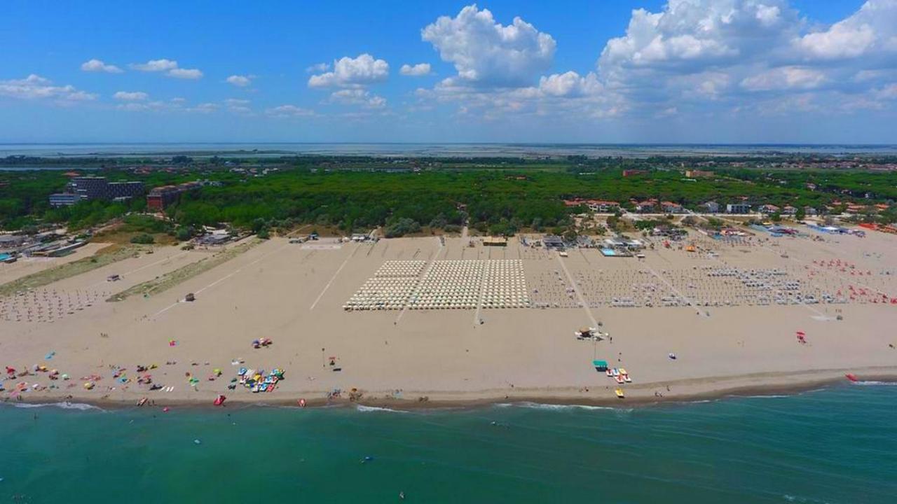 Buona Mobile Homes On Camping Mare E Pineta Лидо ди Спина Екстериор снимка
