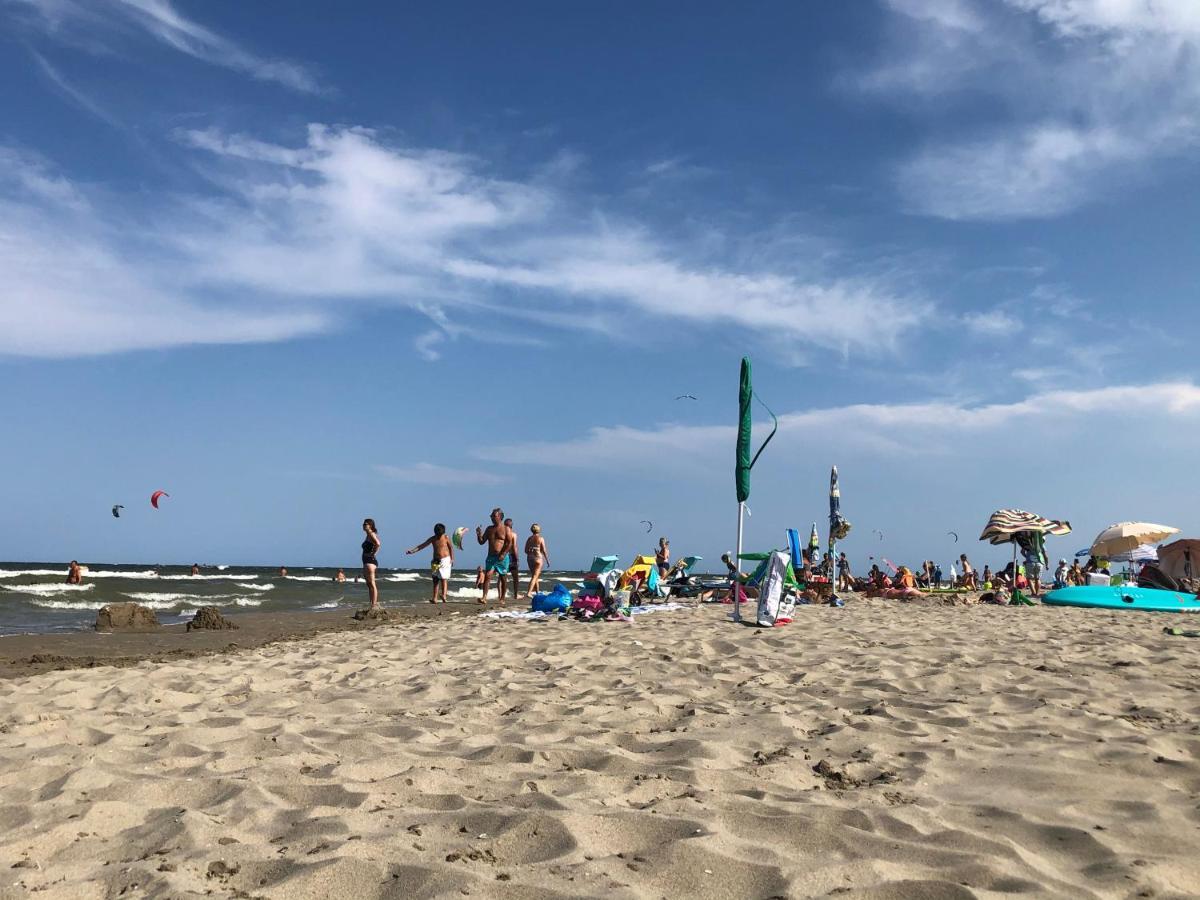 Buona Mobile Homes On Camping Mare E Pineta Лидо ди Спина Екстериор снимка
