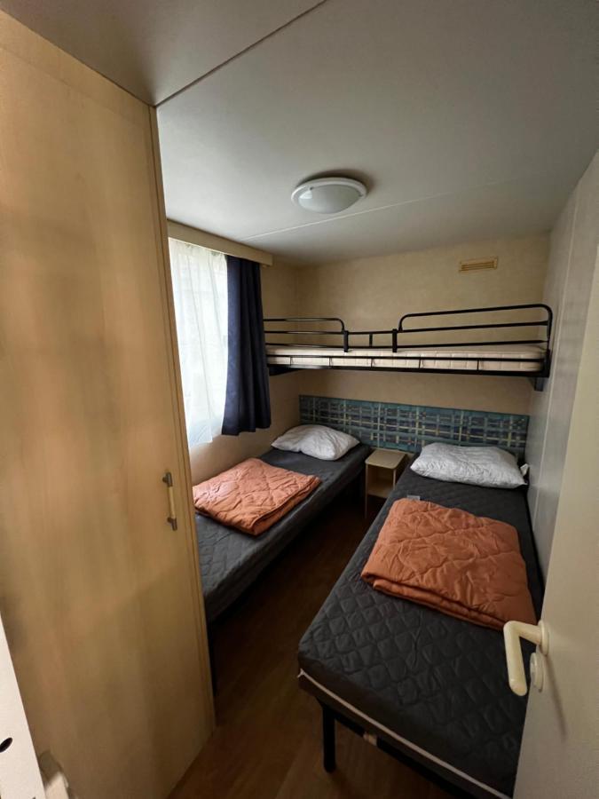 Buona Mobile Homes On Camping Mare E Pineta Лидо ди Спина Екстериор снимка