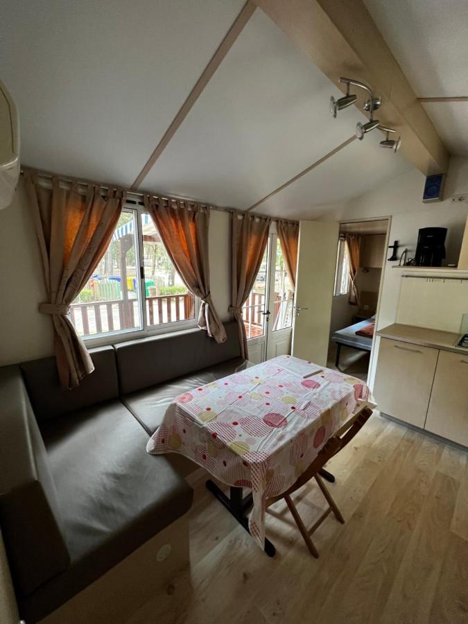 Buona Mobile Homes On Camping Mare E Pineta Лидо ди Спина Екстериор снимка