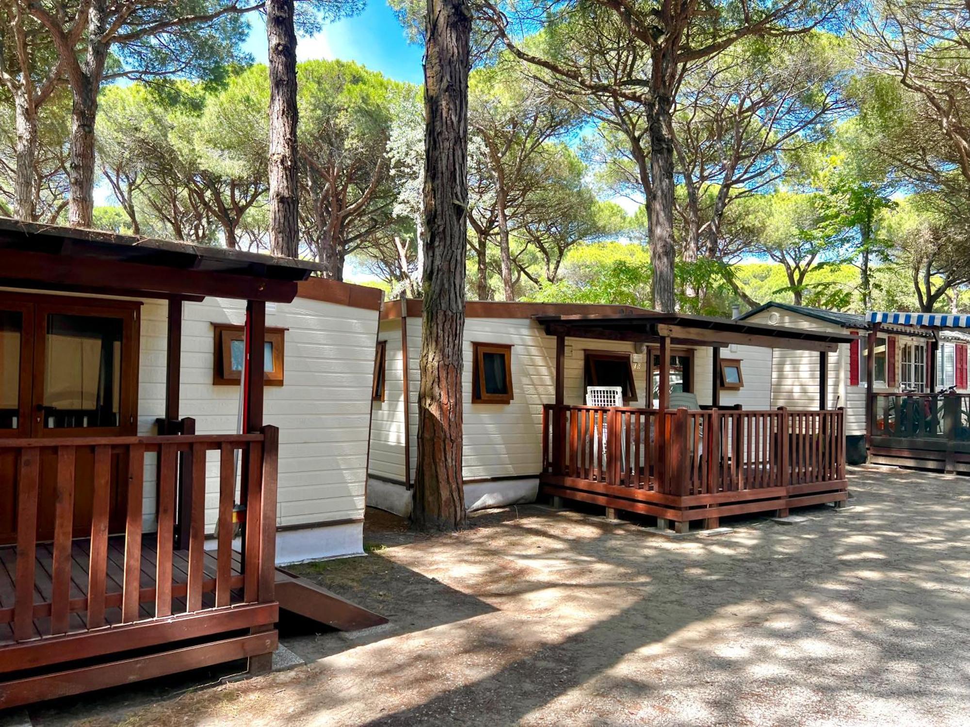 Buona Mobile Homes On Camping Mare E Pineta Лидо ди Спина Екстериор снимка